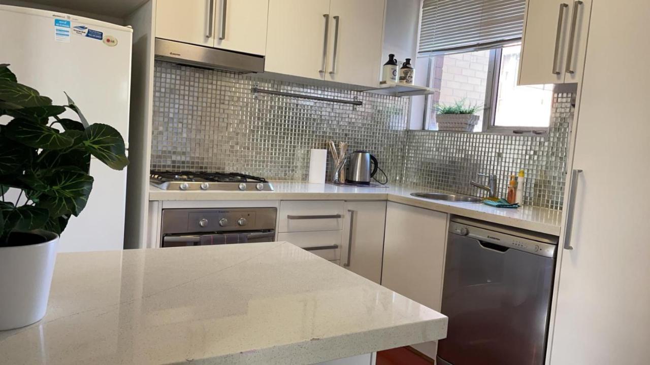 St Kilda Beachfront 2 Bedroom Apartment Melbourne City Exterior foto